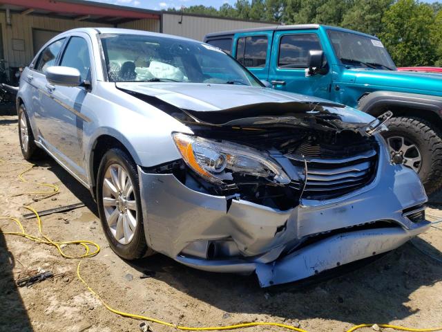 CHRYSLER 200 TOURIN 2014 with VIN 1C3CCBBB6EN153298 - Photo from auction
