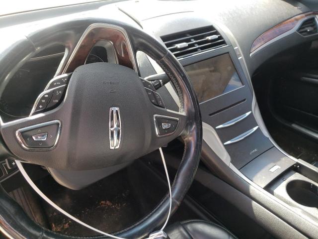 Photo 9 from auction – 2016 LINCOLN MKZ with VIN 3LN6L2G92GR603250