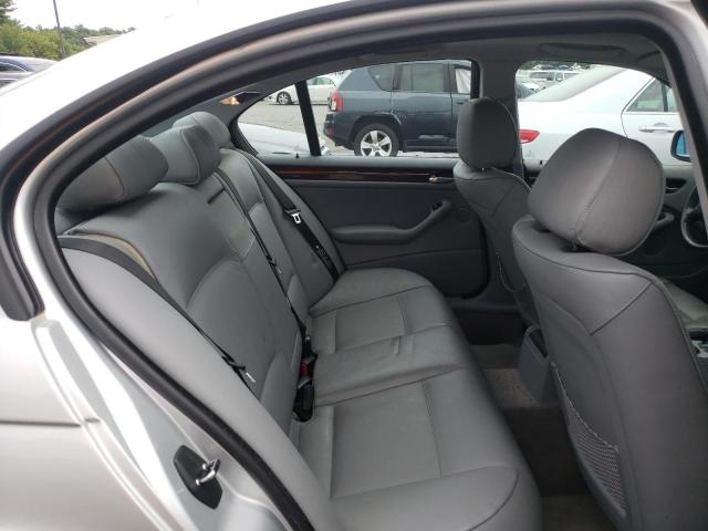 Photo 6 from auction – 2005 BMW 325 XI with VIN WBAEU33415PR20306