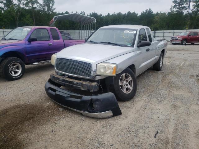 Photo 2 from auction – 2005 DODGE DAKOTA SLT with VIN 1D7HE42K55S330552