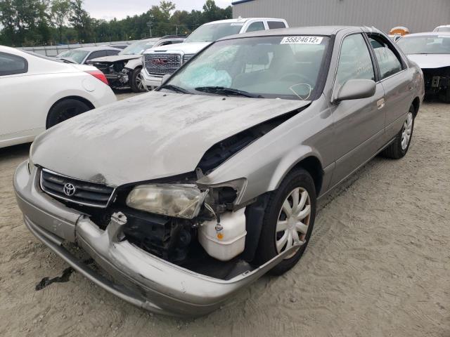 Photo 2 from auction – 2000 TOYOTA CAMRY CE with VIN 4T1BG22K5YU697146