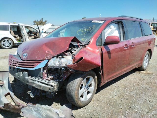 Photo 2 from auction – 2017 TOYOTA SIENNA LE with VIN 5TDKZ3DC9HS847628