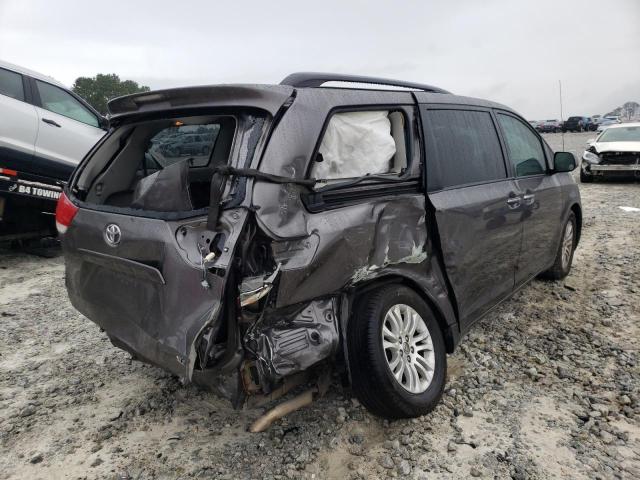 Photo 4 from auction – 2013 TOYOTA SIENNA XLE with VIN 5TDYK3DC6DS386302