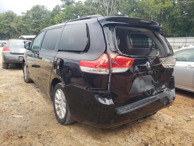 Photo 3 from auction – 2012 TOYOTA SIENNA XLE with VIN 5TDDK3DC3CS040950