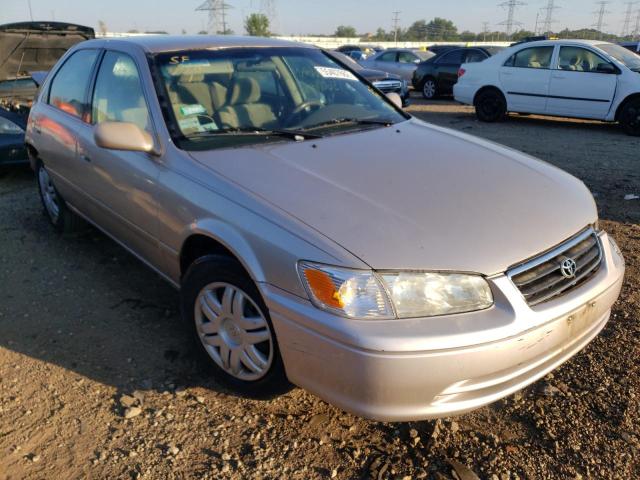 TOYOTA CAMRY CE 2000 with VIN 4T1BG22K7YU932887 - Photo from auction
