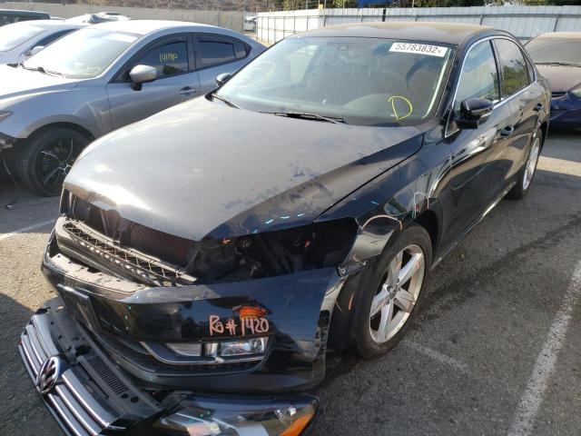 Photo 2 from auction – 2015 VOLKSWAGEN PASSAT S with VIN 1VWAT7A33FC080184