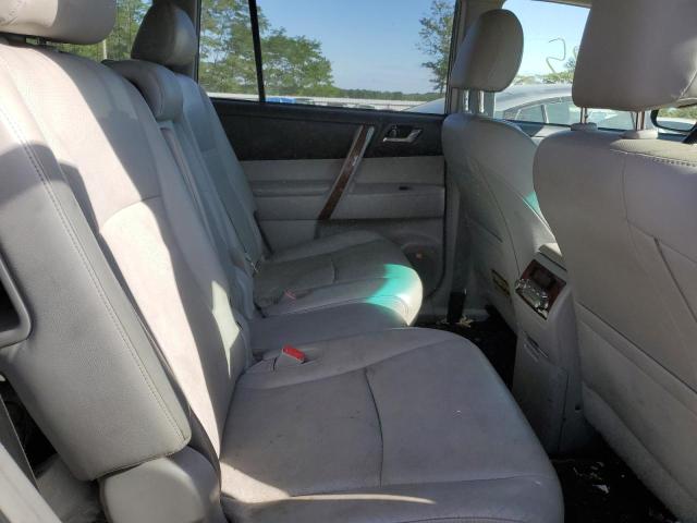 Photo 6 from auction – 2011 TOYOTA HIGHLANDER with VIN JTEDC3EH2B2001792
