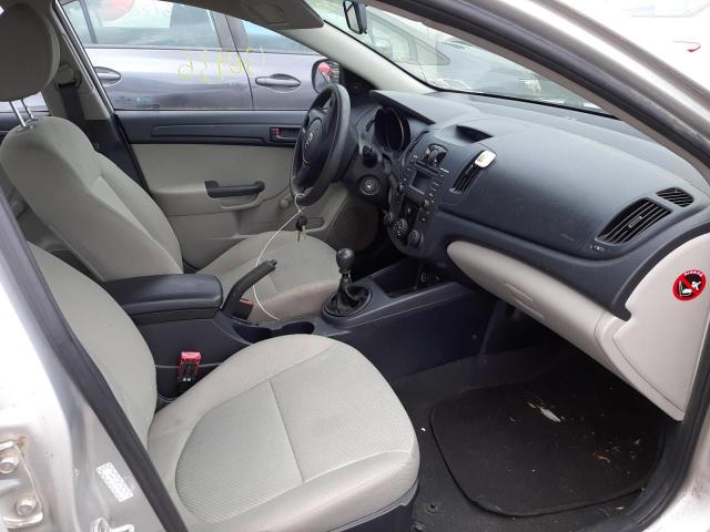 Photo 5 from auction – 2010 KIA FORTE LX with VIN KNAFT4A22A5060324