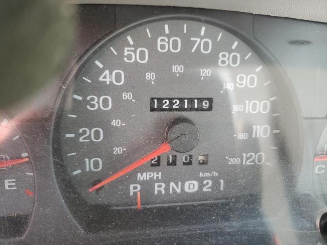 Photo 8 from auction – 2001 MERCURY GRAND MARQ with VIN 2MEFM74W31X690608