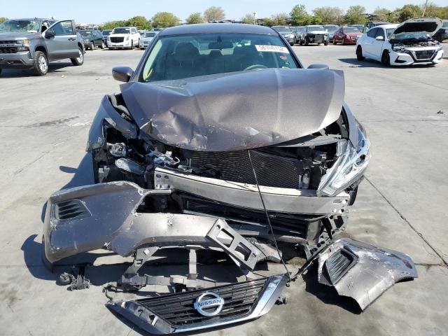 Photo 9 from auction – 2017 NISSAN ALTIMA with VIN 1N4AL3AP2HN328159