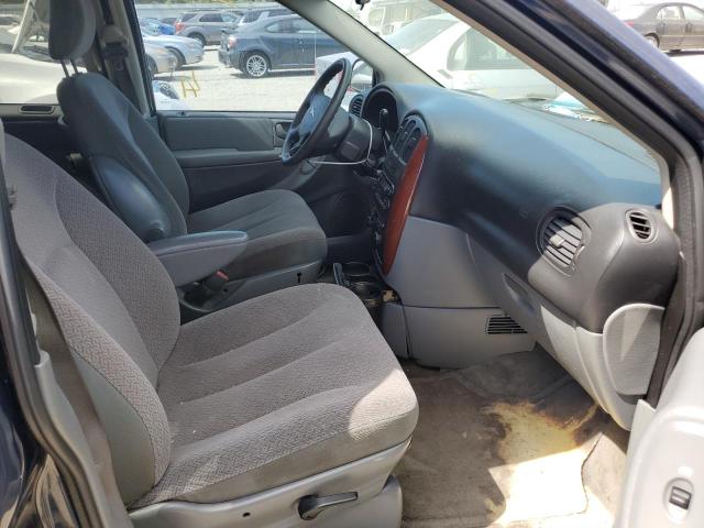 Photo 5 from auction – 2006 CHRYSLER TOWN & COU with VIN 1A4GP45R96B726200