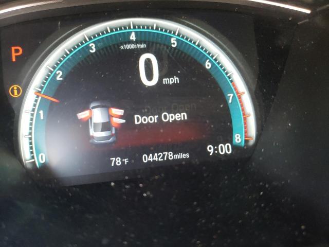 Photo 8 from auction – 2018 HONDA CIVIC EX with VIN 19XFC2F70JE207465