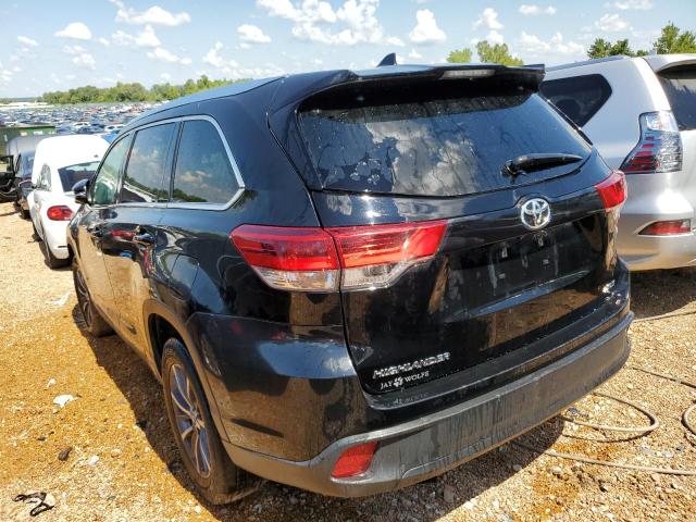 Photo 3 from auction – 2017 TOYOTA HIGHLANDER with VIN 5TDKZRFH8HS515269