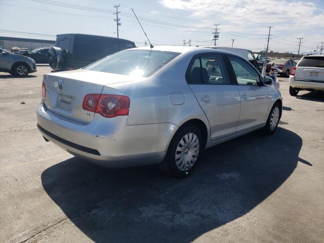 Photo 4 from auction – 2007 VOLKSWAGEN JETTA 2.5 with VIN 3VWPG71KX7M141729