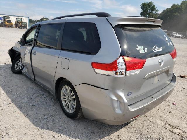 Photo 3 from auction – 2012 TOYOTA SIENNA XLE with VIN 5TDYK3DC1CS210708