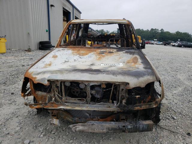 Photo 9 from auction – 2005 LEXUS LX 470 with VIN JTJHT00W853551214
