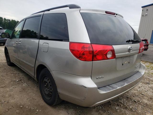 Photo 3 from auction – 2010 TOYOTA SIENNA CE with VIN 5TDKK4CC3AS313560