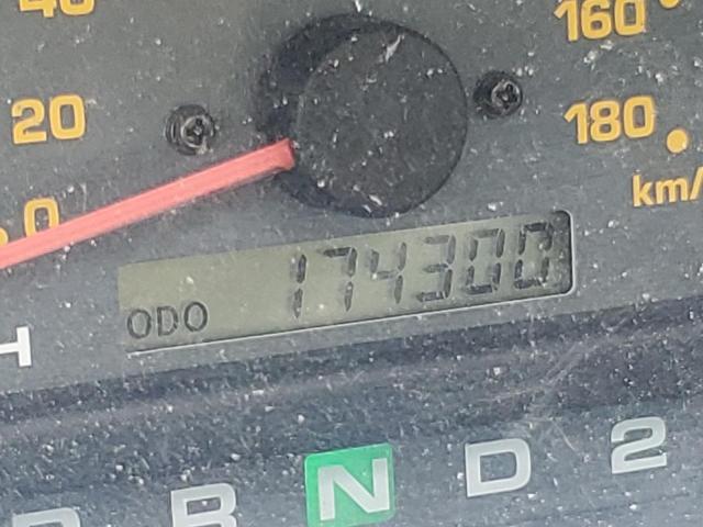 Photo 8 from auction – 2000 TOYOTA 4RUNNER SR with VIN JT3HN86R8Y0304881