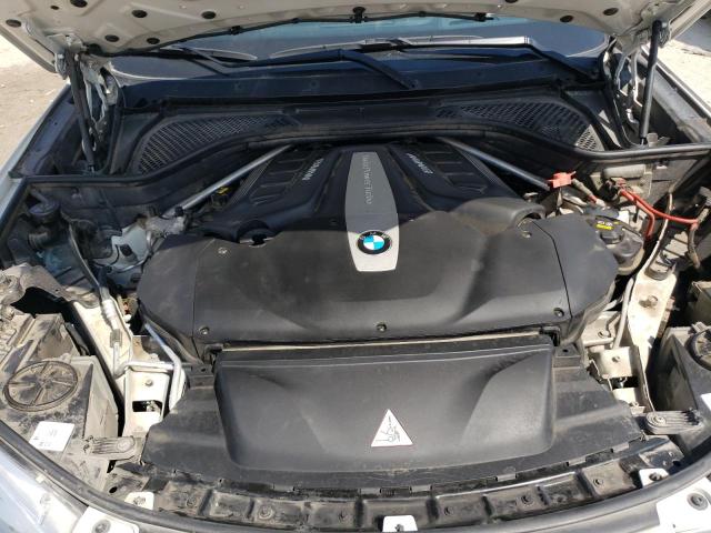 Photo 7 from auction – 2015 BMW X5 XDRIVE5 with VIN 5UXKR6C58F0J77539
