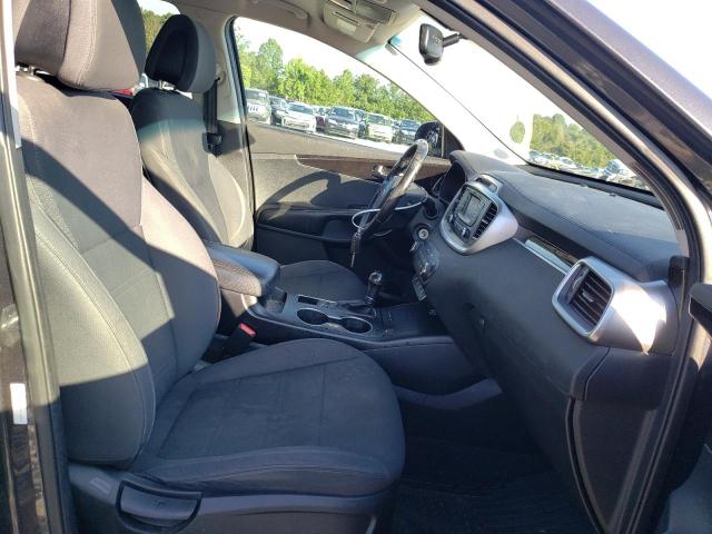 Photo 5 from auction – 2016 KIA SORENTO LX with VIN 5XYPGDA33GG136900