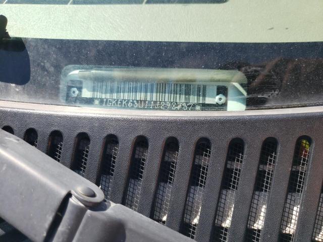 Photo 10 from auction – 2001 GMC YUKON DENA with VIN 1GKEK63U11J298737
