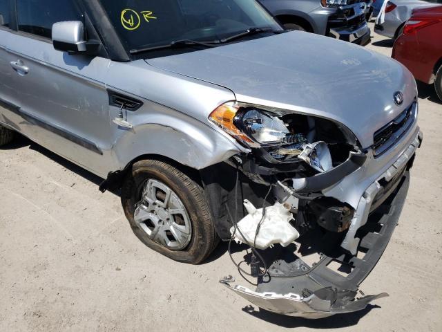 Photo 9 from auction – 2013 KIA SOUL with VIN KNDJT2A56D7526759