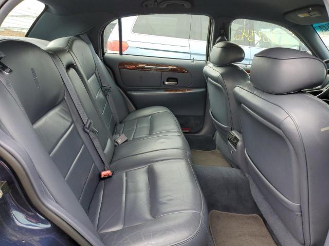 Photo 6 from auction – 2001 LINCOLN TOWN CAR E with VIN 1LNHM81W81Y683587