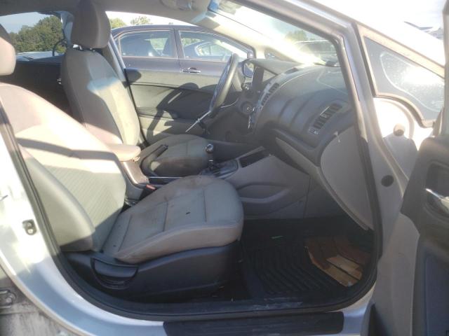 Photo 5 from auction – 2015 KIA FORTE LX with VIN KNAFX4A63F5404354