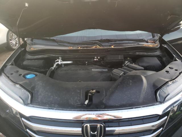 Photo 7 from auction – 2017 HONDA PILOT TOUR with VIN 5FNYF6H93HB057815
