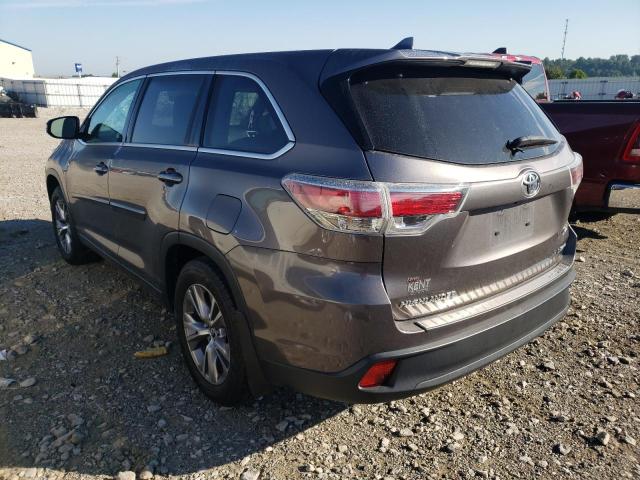 Photo 3 from auction – 2016 TOYOTA HIGHLANDER with VIN 5TDBKRFH2GS352654
