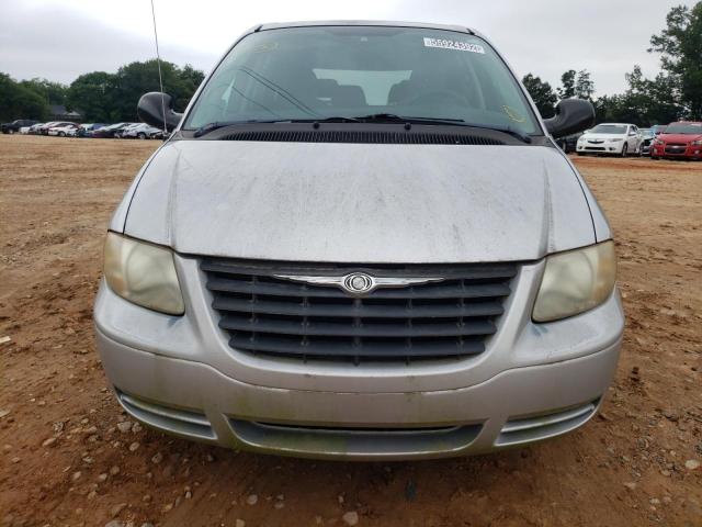 Photo 9 from auction – 2006 CHRYSLER TOWN & COU with VIN 1A4GP45RX6B582964