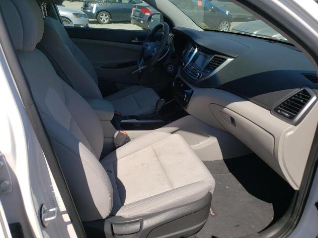 Photo 5 from auction – 2017 HYUNDAI TUCSON SE with VIN KM8J23A45HU306161