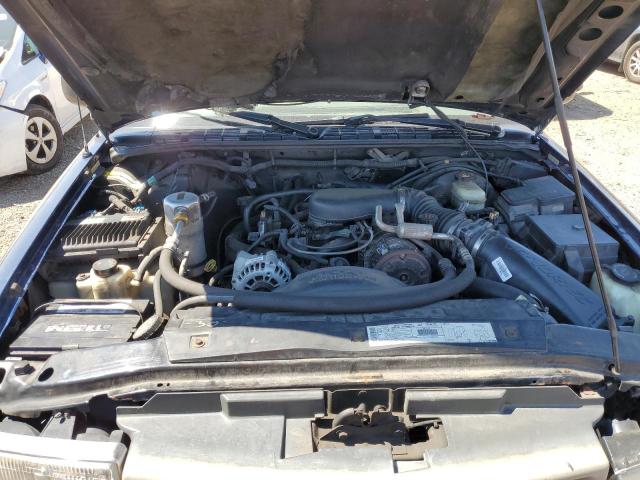 Photo 7 from auction – 2000 CHEVROLET BLAZER with VIN 1GNCS13W1Y2170758