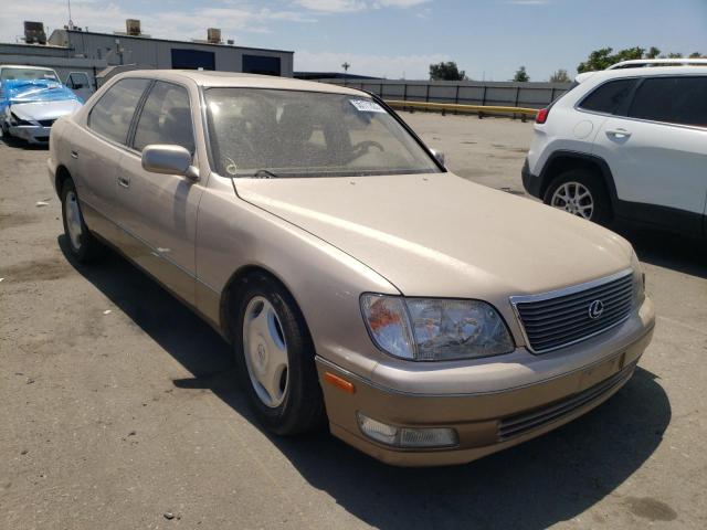 LEXUS LS 400 1998 مع رقم تعريف المركبة JT8BH28F1W0120547 - صورة من المزاد