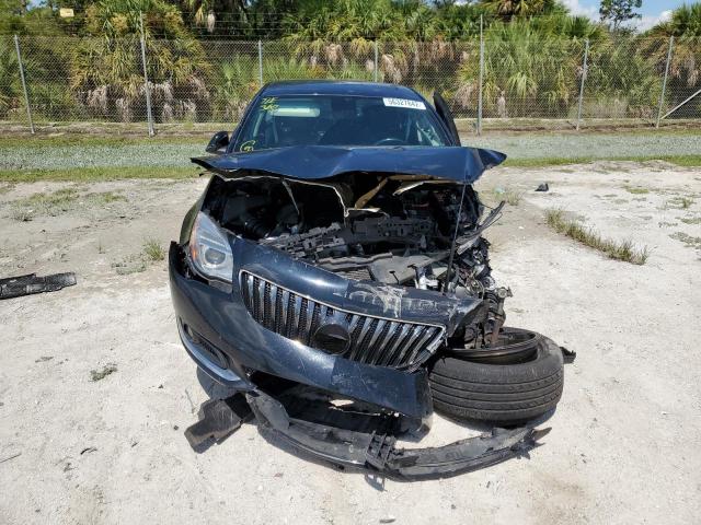 Photo 9 from auction – 2017 BUICK REGAL SPOR with VIN 2G4GL5EX2H9131033