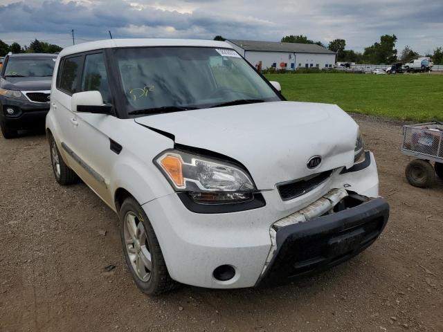 KIA SOUL + 2011 with VIN KNDJT2A2XB7708497 - Photo from auction