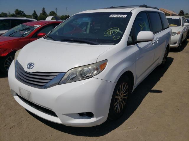 Photo 2 from auction – 2011 TOYOTA SIENNA XLE with VIN 5TDYK3DC0BS077924