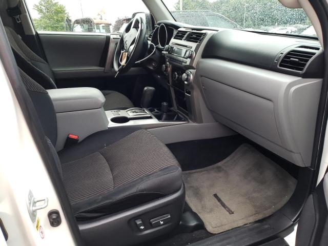 Photo 5 from auction – 2012 TOYOTA 4RUNNER SR with VIN JTEBU5JR0C5079583