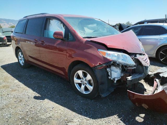 TOYOTA SIENNA LE 2017 with VIN 5TDKZ3DC9HS847628 - Photo from auction