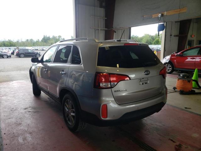 Photo 3 from auction – 2015 KIA SORENTO LX with VIN 5XYKTCA69FG571980