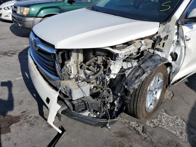 Photo 9 from auction – 2015 TOYOTA HIGHLANDER with VIN 5TDDCRFH3FS013678