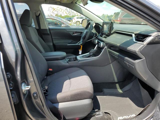 Фото 5 с аукциона – 2020 TOYOTA RAV4 XLE с VIN JTMP1RFVXLD057726