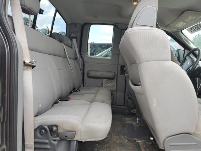 Photo 6 from auction – 2005 FORD F150 with VIN 1FTRX14W75NB02557