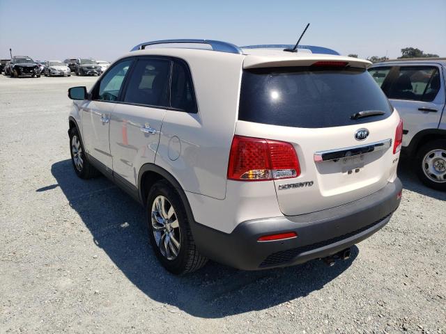 Photo 3 from auction – 2011 KIA SORENTO EX with VIN 5XYKUDA2XBG147458