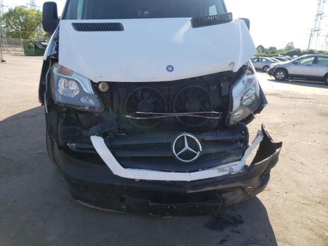 Photo 9 from auction – 2015 MERCEDES-BENZ SPRINTER 2 with VIN WD4PE8DC3F5981977