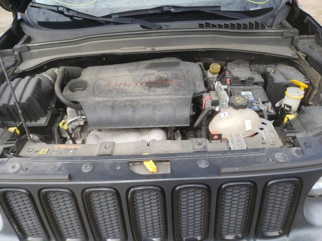 Photo 7 from auction – 2016 JEEP RENEGADE L with VIN ZACCJBBT1GPC93215