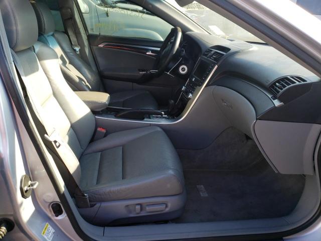 Photo 5 from auction – 2005 ACURA TL with VIN 19UUA66285A053641