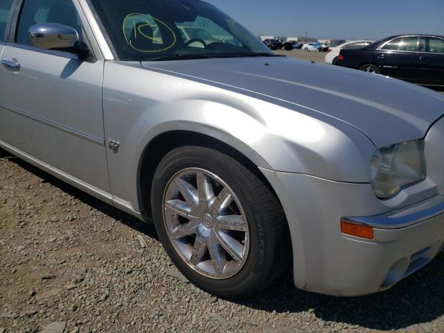Photo 9 from auction – 2007 CHRYSLER 300C with VIN 2C3KA63HX7H898207
