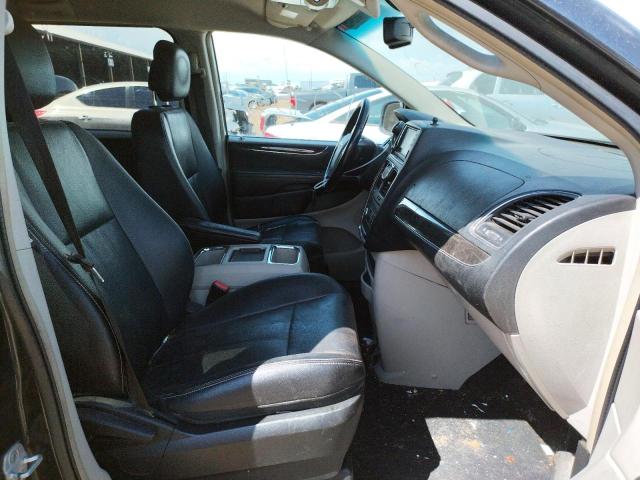 Photo 5 from auction – 2013 CHRYSLER TOWN & COU with VIN 2C4RC1BGXDR689068