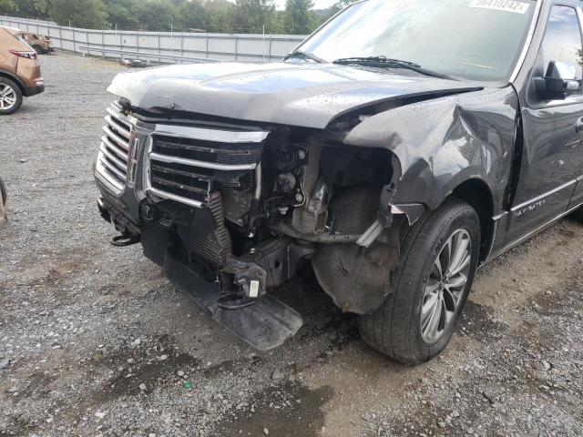Photo 9 from auction – 2017 LINCOLN NAVIGATOR with VIN 5LMJJ3JT8HEL09721
